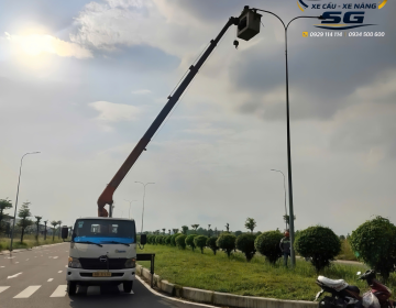 Thuê xe nâng người các tỉnh miền Nam – Nhanh chóng, an toàn, giá tốt